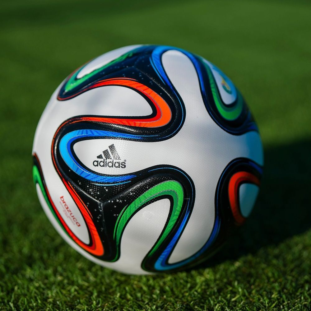 Футбольний мʼяч ЧС Brazuca 2014 138-5 фото