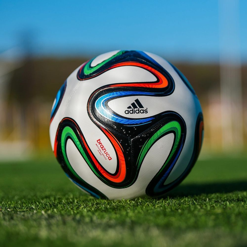 Футбольний мʼяч ЧС Brazuca 2014 138-5 фото