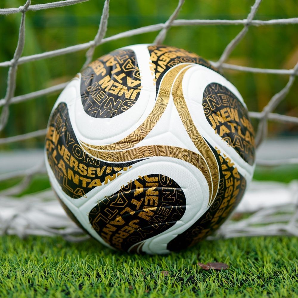 Футбольний мʼяч у стилі Чемпіонату світу 2026, розмір 5 (золотий) 0010-5 фото